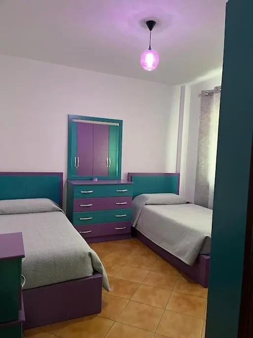Spacious Apartment-Balcony-Close Bus Tirana Central Station-Self Checkin 24Hr-30 Min Airport